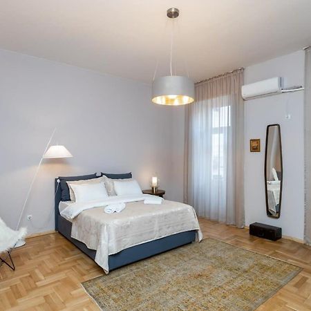 Stylish 2Br Apt In The Heart Of Old Tbilissi Extérieur photo
