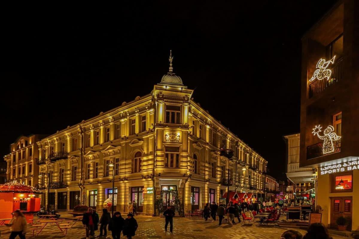 Stylish 2Br Apt In The Heart Of Old Tbilissi Extérieur photo