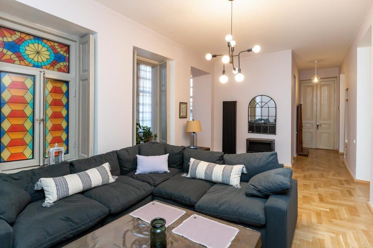 Stylish 2Br Apt In The Heart Of Old Tbilissi Extérieur photo